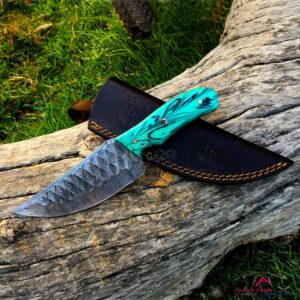 Turquoise Hunter