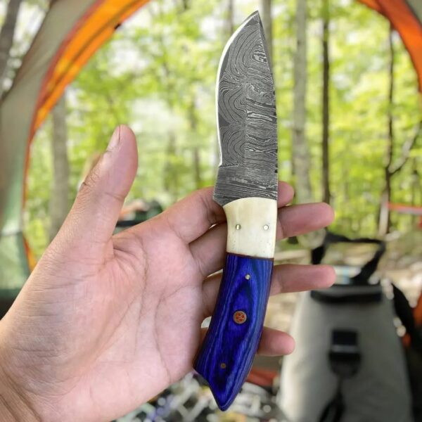 Hunting Knife – Bone & Blue Resin Handle - Image 2